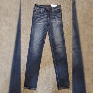 American Eagle Skinny Size 2 Long next level stretch